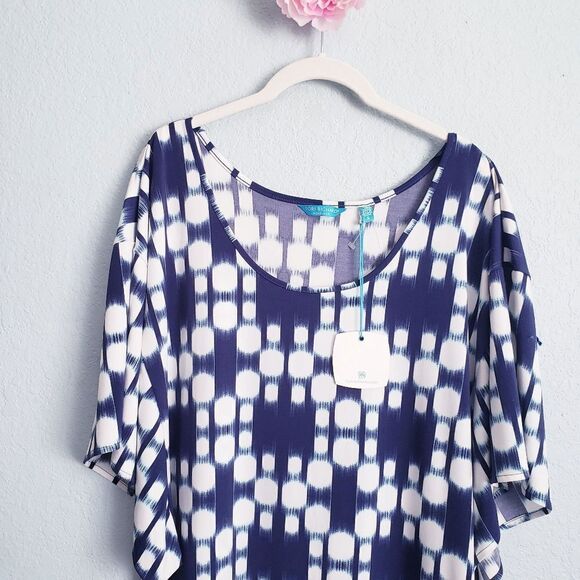 Tori Richard Honolulu Blue and White Geometric Tunic Blouse - Picture 3 of 7